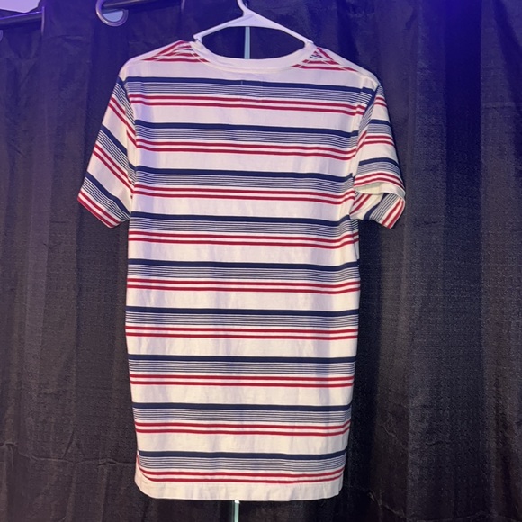 Men’s small red, white, and blue Vans T-Shirt! - Picture 3 of 3